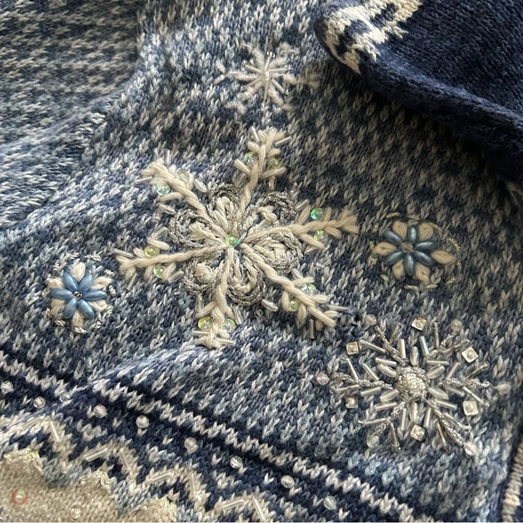 Vintage 2003 Tiara International womens medium snowflake zip up cardigan sweater - Picture 4 of 10